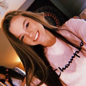 Meet your Posher, Savannah